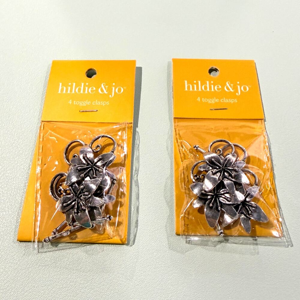 8 Pcs, Silver-plated Flower Toggle Clasps for Jewelry Craft Projects - Picture 2 of 5